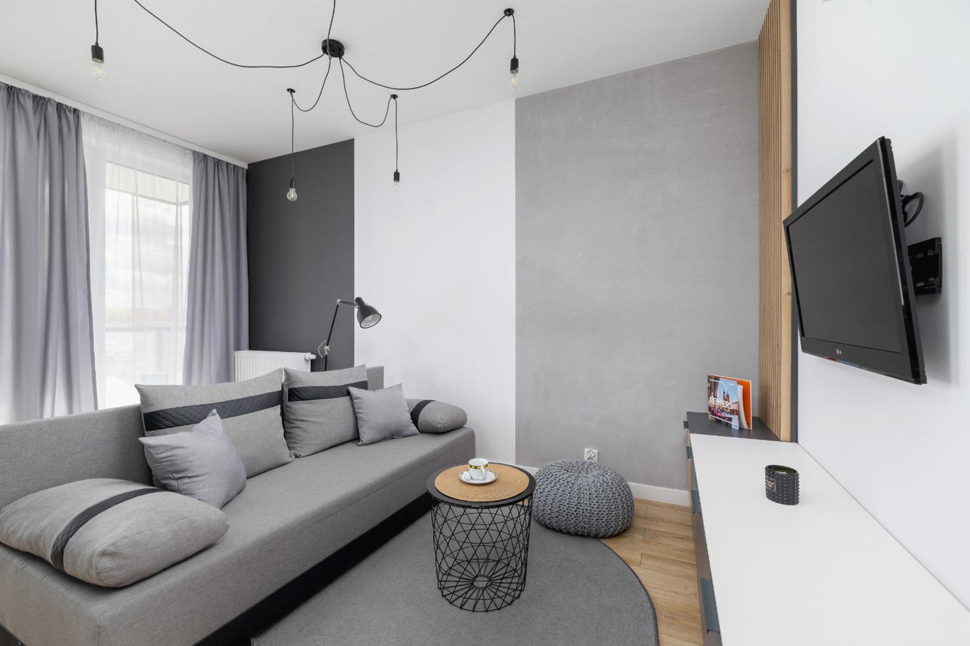 Elegant Apartment In Cracow With Balcony, Parking And Desk By Noclegi Renters Красков Екстериор снимка
